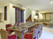 Villa Kubu Deluxe 2 bedroom, Dining Room